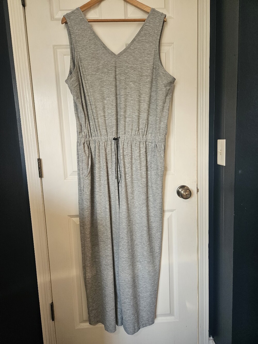Old Navy Sleeveless Gray Jumpsuit Cropped Wide Leg Size XXL